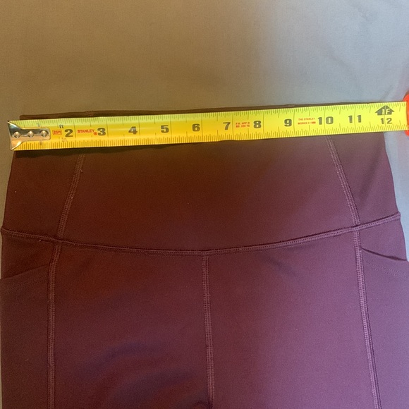 Barely Worn Victoria’s Secret Leggings - Picture 4 of 6